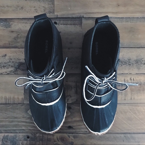 Sorel Out N’ About Waterproof Ankle Boots - Picture 3 of 7